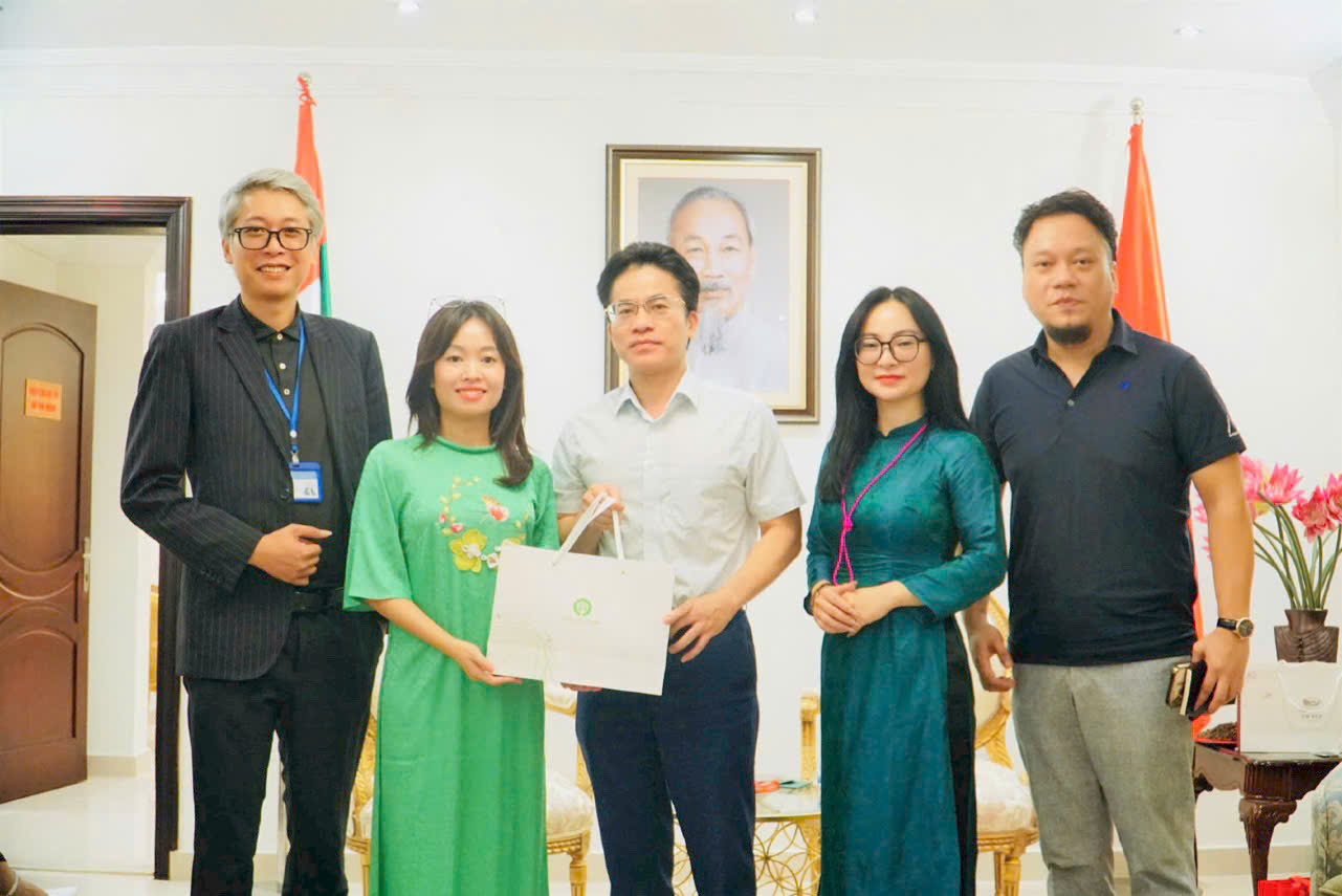 CẢM ƠN NHÀ TÀI TRỢ ĐỒNG HÀNH ĐẠI HỘI ĐẠI BIỂU HỘI DOANH NGHIỆP TRẺ HÀ NỘI LẦN THỨ IX, NHIỆM KỲ 2026 - 2031: OUD VIETNAM – Công ty TNHH Sản xuất và Thương mại Trầm hương Việt Nam