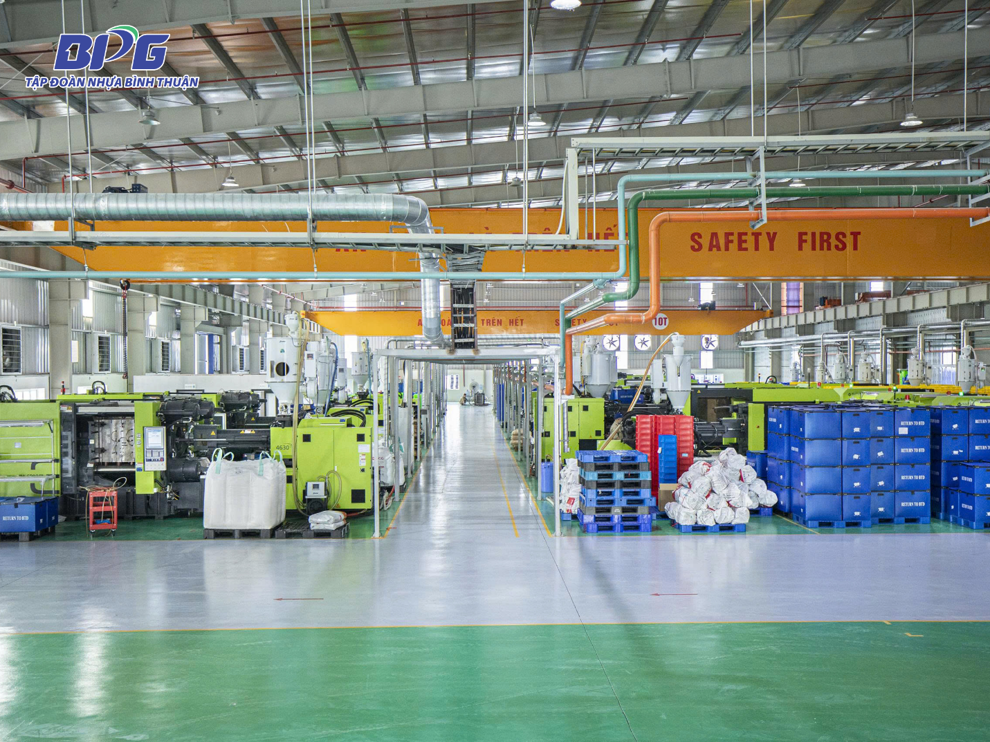 CÔNG TY CỔ PHẦN TẬP ĐOÀN NHỰA BÌNH THUẬN - NHÀ TÀI TRỢ HẠNG BẠC CHƯƠNG TRÌNH TẾT DOANH NHÂN TRẺ 2025: THE CONNECTION - KẾT NỐI