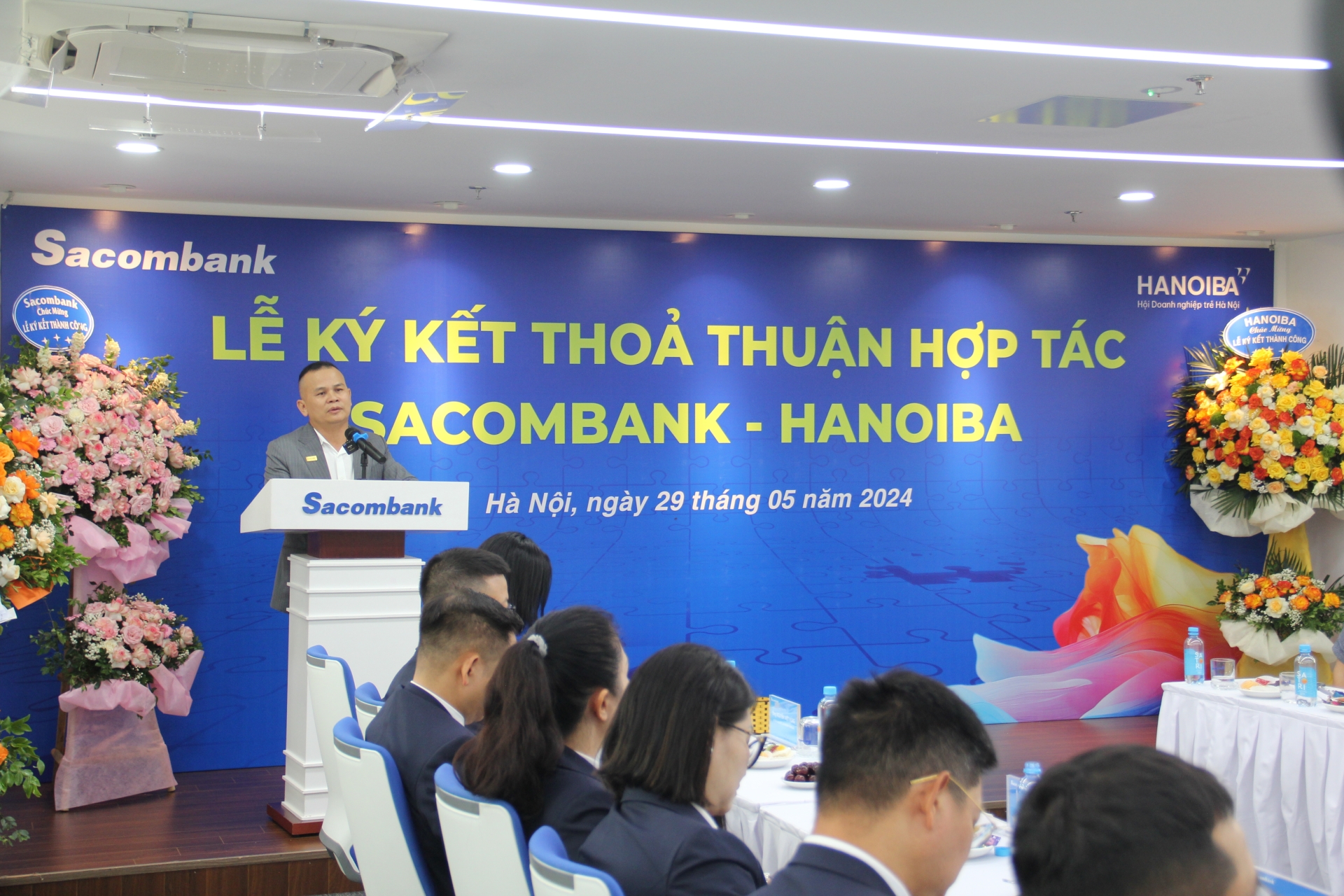 LỄ KÝ KẾT THOẢ THUẬN HỢP TÁC GIỮA HANOIBA - SACOMBANK