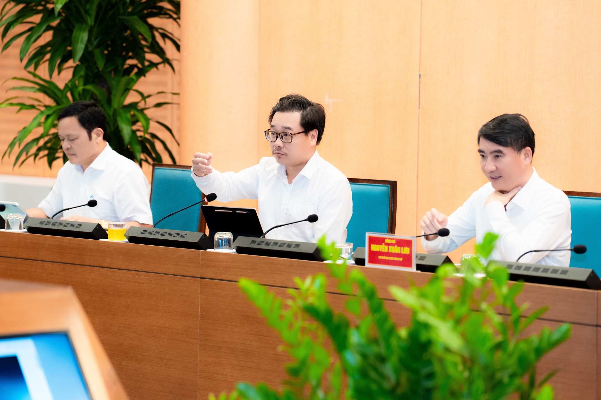 DOANH NGHIỆP TRẺ HÀ NỘI HIẾN KẾ PHÁT TRIỂN THỦ ĐÔ TẠI BUỔI LÀM VIỆC CÙNG LÃNH ĐẠO UBND THÀNH PHỐ HÀ NỘI