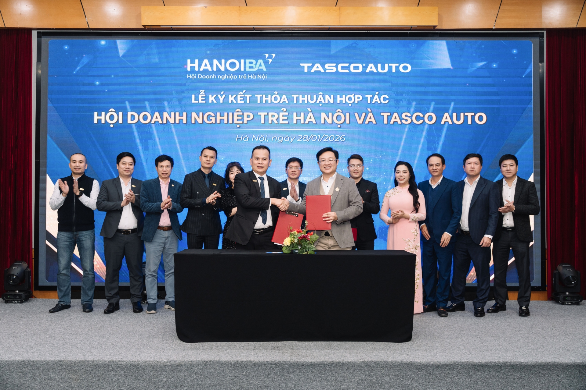 LỄ KÝ KẾT THOẢ THUẬN HỢP TÁC CHIẾN LƯỢC GIỮA HỘI DOANH NGHIỆP TRẺ HÀ NỘI VÀ CÁC ĐỐI TÁC CHIẾN LƯỢC