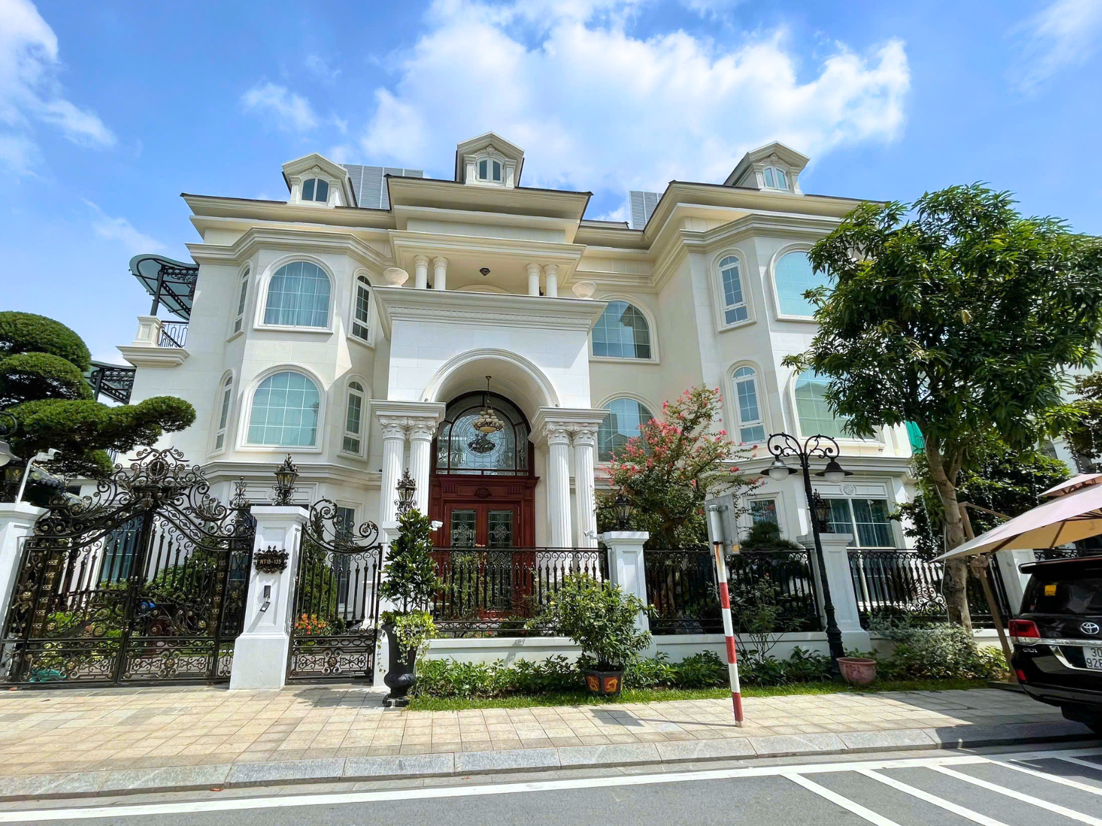 CẢM ƠN NHÀ ĐỒNG TÀI TRỢ ĐẠI HỘI ĐẠI BIỂU HỘI DOANH NGHIỆP TRẺ HÀ NỘI KHÓA IX, NHIỆM KỲ 2026 - 2031 TRANSFORMATION: CÔNG TY CỔ PHẦN ĐẦU TƯ VÀ XÂY DỰNG PHONG SƠN