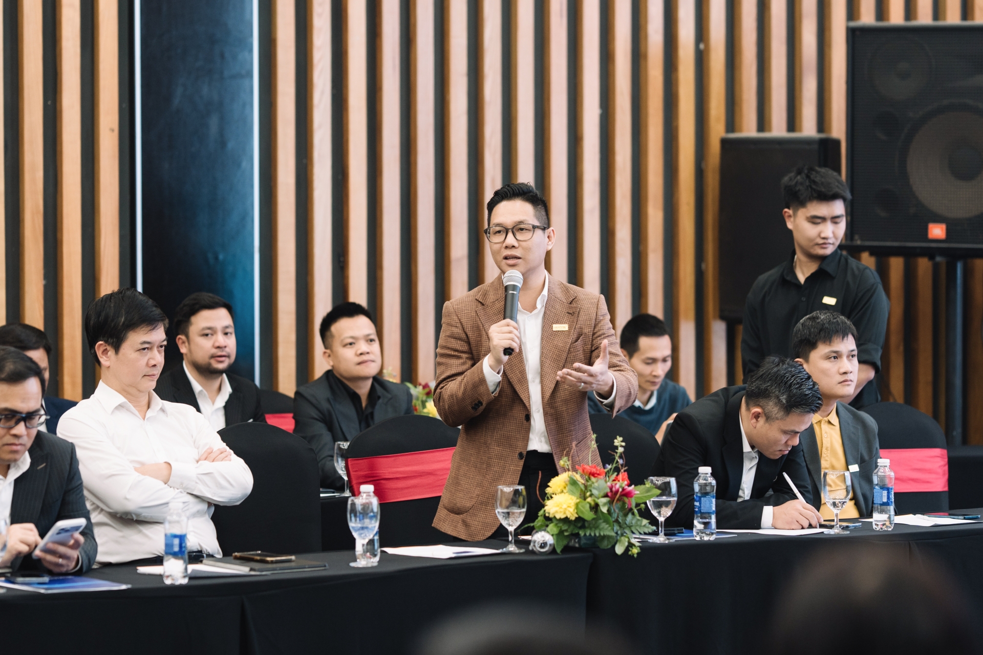 HỘI NGHỊ BAN CHẤP HÀNH HỘI DOANH NGHIỆP TRẺ HÀ NỘI LẦN THỨ XVIII, KHÓA VIII