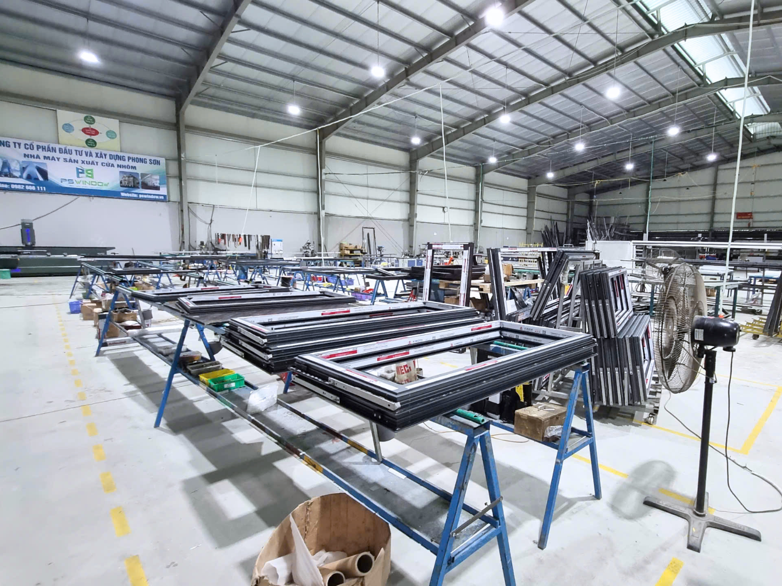 CẢM ƠN NHÀ ĐỒNG TÀI TRỢ ĐẠI HỘI ĐẠI BIỂU HỘI DOANH NGHIỆP TRẺ HÀ NỘI KHÓA IX, NHIỆM KỲ 2026 - 2031 TRANSFORMATION: CÔNG TY CỔ PHẦN ĐẦU TƯ VÀ XÂY DỰNG PHONG SƠN