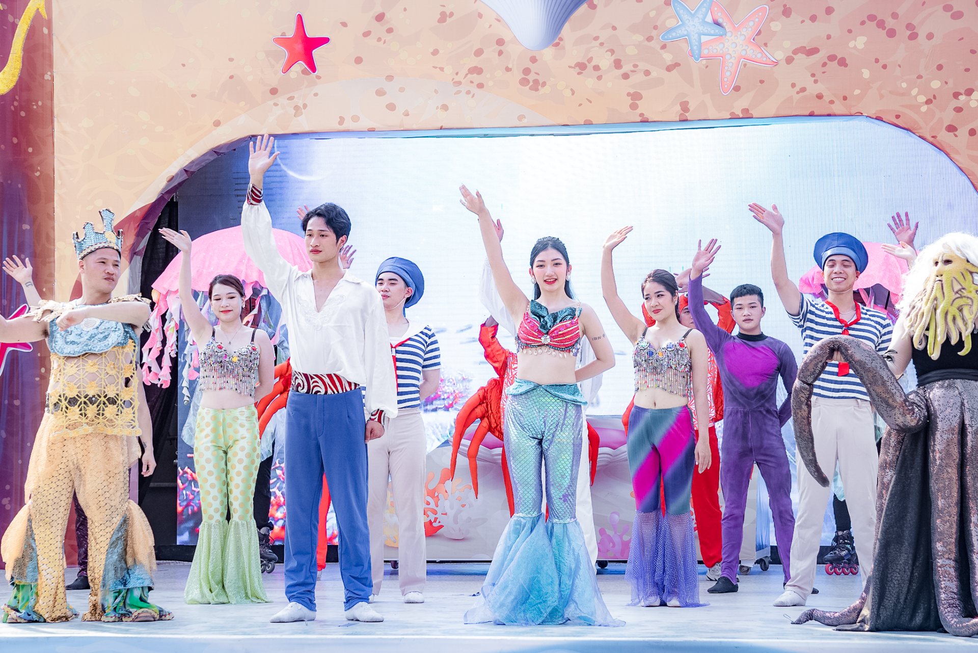 CẢM ƠN NHÀ TÀI TRỢ BẠC ĐẠI HỘI ĐẠI BIỂU HỘI DOANH NGHIỆP TRẺ HÀ NỘI KHÓA IX, NHIỆM KỲ 2026 - 2031: CÔNG TY CP TẬP ĐOÀN ĐẦU TƯ XÂY DỰNG VÀ DU LỊCH BẢO SƠN