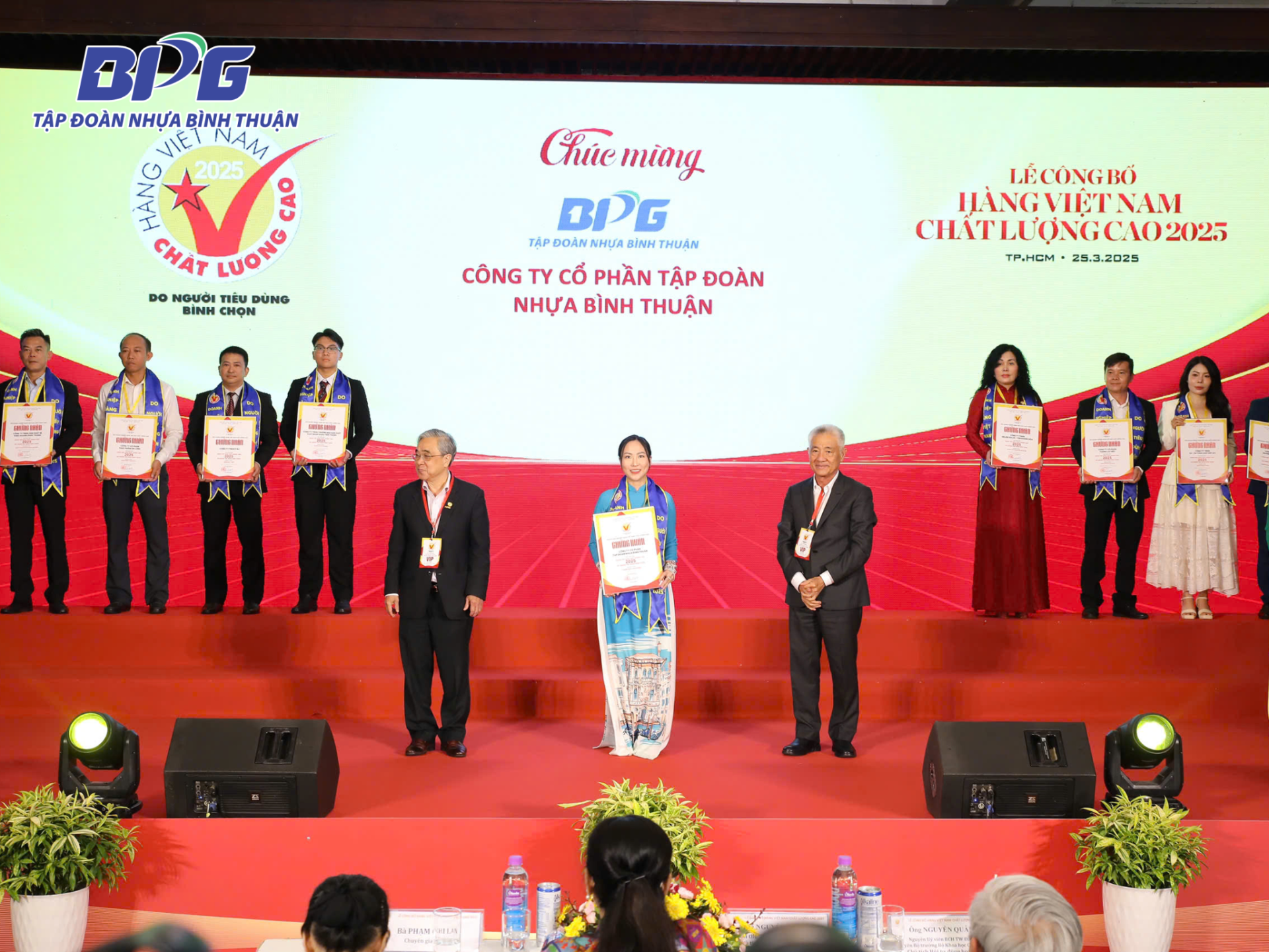 CÔNG TY CỔ PHẦN TẬP ĐOÀN NHỰA BÌNH THUẬN - NHÀ TÀI TRỢ HẠNG BẠC CHƯƠNG TRÌNH TẾT DOANH NHÂN TRẺ 2025: THE CONNECTION - KẾT NỐI