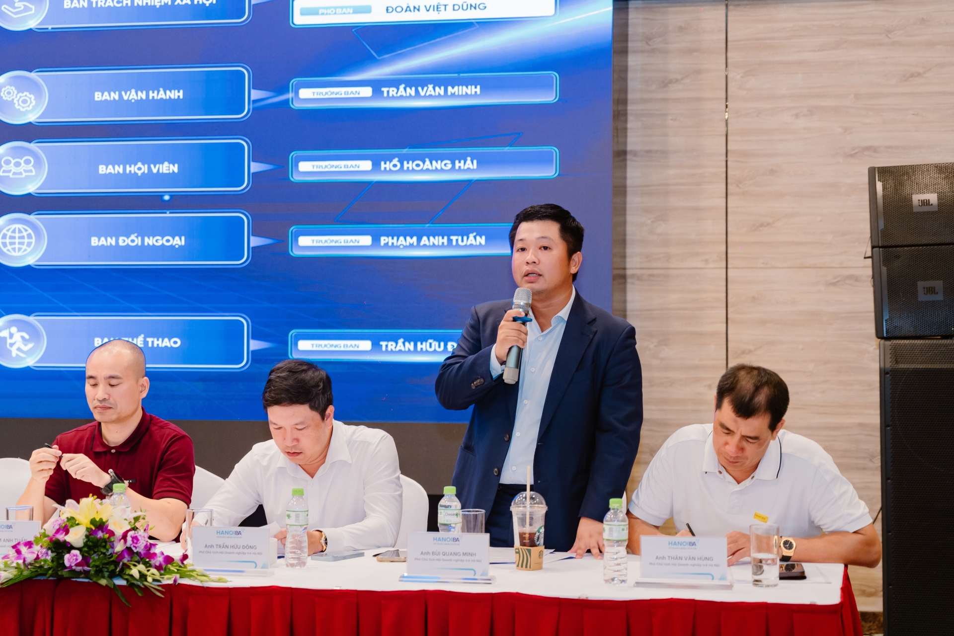 HANOIBA TỔ CHỨC HỘI NGHỊ BAN CHẤP HÀNH LẦN 2, KHÓA IX
