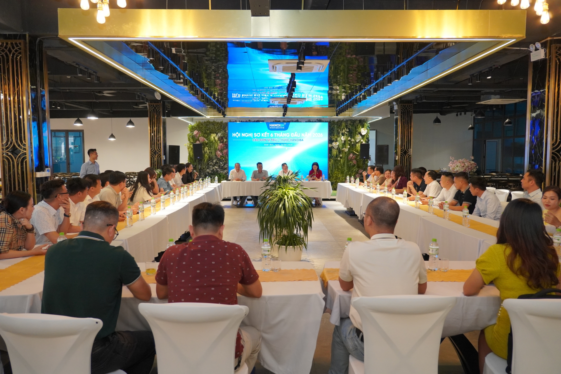 HANOIBA TỔ CHỨC HỘI NGHỊ SƠ KẾT HOẠT ĐỘNG 6 THÁNG ĐẦU NĂM 2026 CÁC ĐƠN VỊ TRỰC THUỘC
