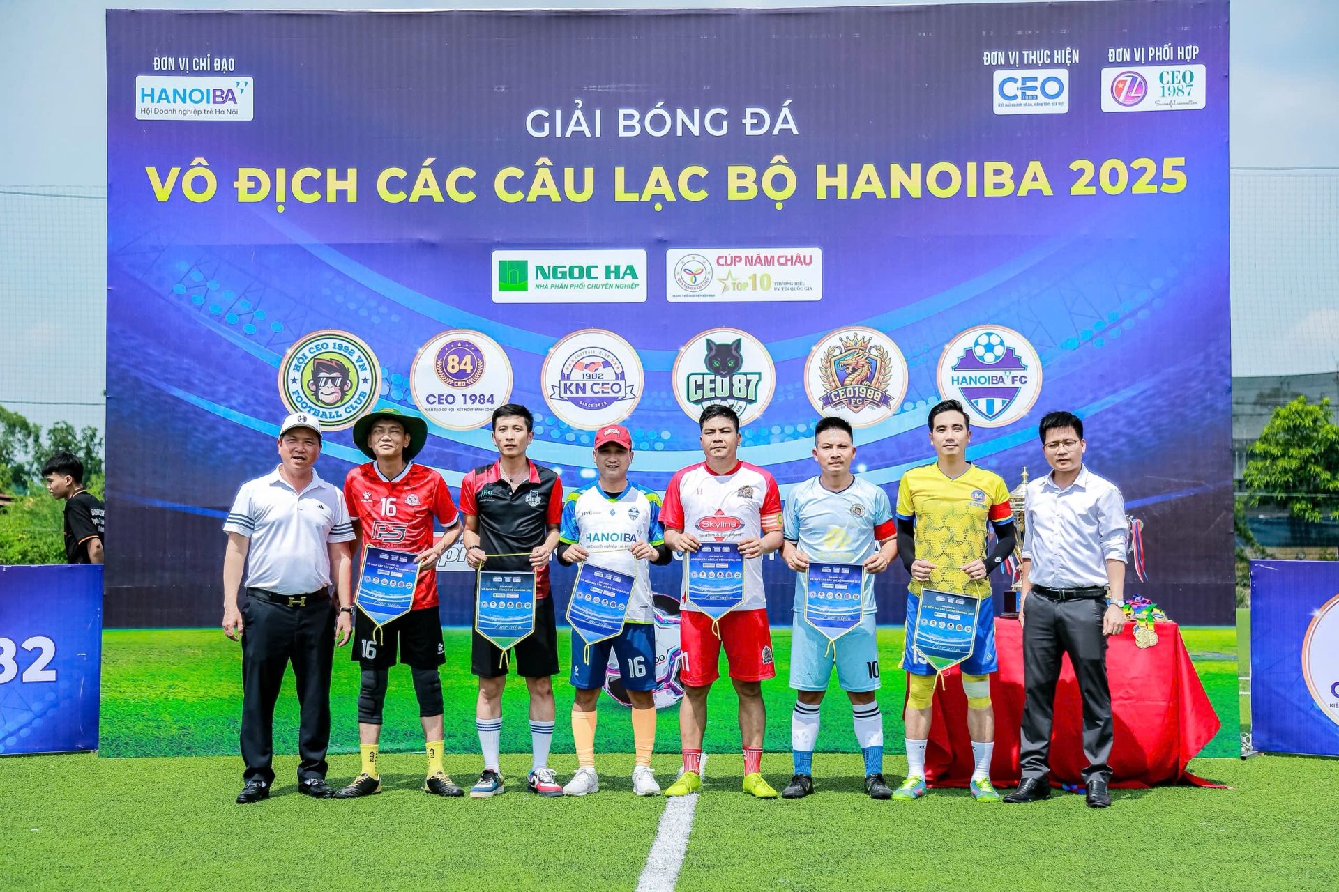 KHAI MẠC THÀNH CÔNG GIẢI BÓNG ĐÁ VÔ ĐỊCH CÁC CLB HANOIBA 2025