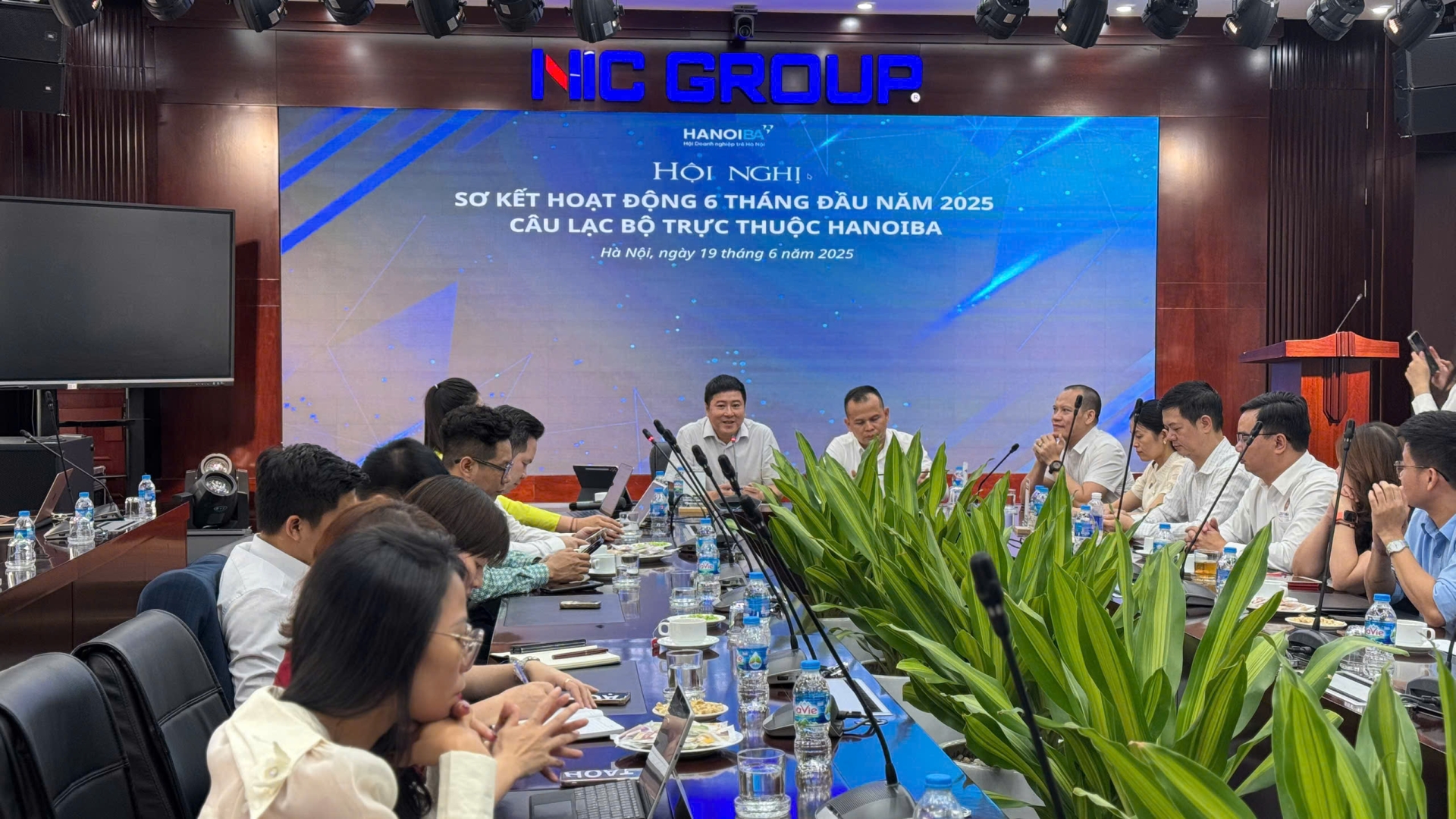 HỘI NGHỊ SƠ KẾT HOẠT ĐỘNG 6 THÁNG ĐẦU NĂM 2025 CỦA CÁC CLB TRỰC THUỘC HANOIBA
