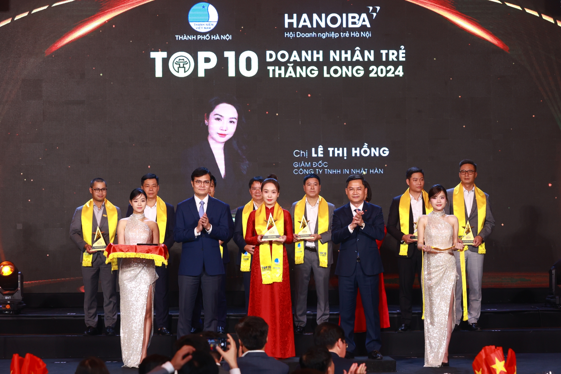 GIẢI THƯỞNG DOANH NHÂN TRẺ THĂNG LONG - TUYÊN DƯƠNG DOANH NHÂN TRẺ THỦ ĐÔ TIÊU BIỂU 2024