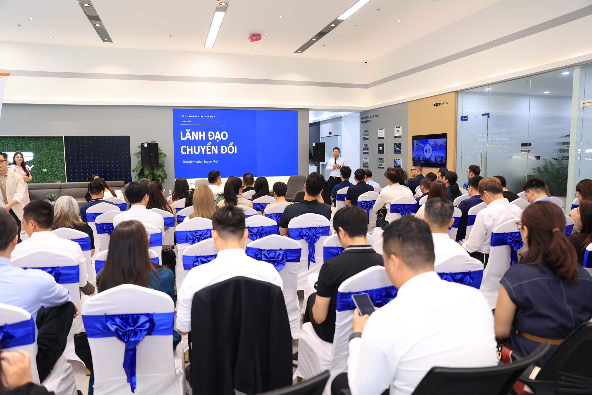 HANOIBA CHÍNH THỨC RA MẮT CEO CONNECT SỐ ĐẦU TIÊN