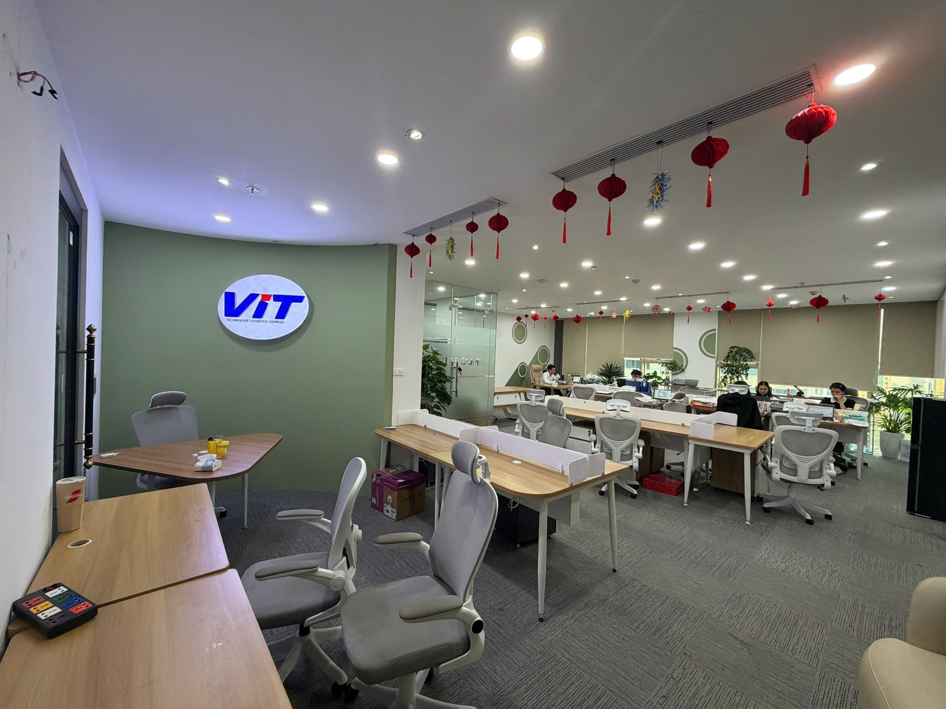 CẢM ƠN NHÀ ĐỒNG TÀI TRỢ ĐẠI HỘI ĐẠI BIỂU HỘI DOANH NGHIỆP TRẺ HÀ NỘI KHÓA IX, NHIỆM KỲ 2026 - 2031: CÔNG TY CP DỊCH VỤ VÀ VẬN TẢI VITTRANS