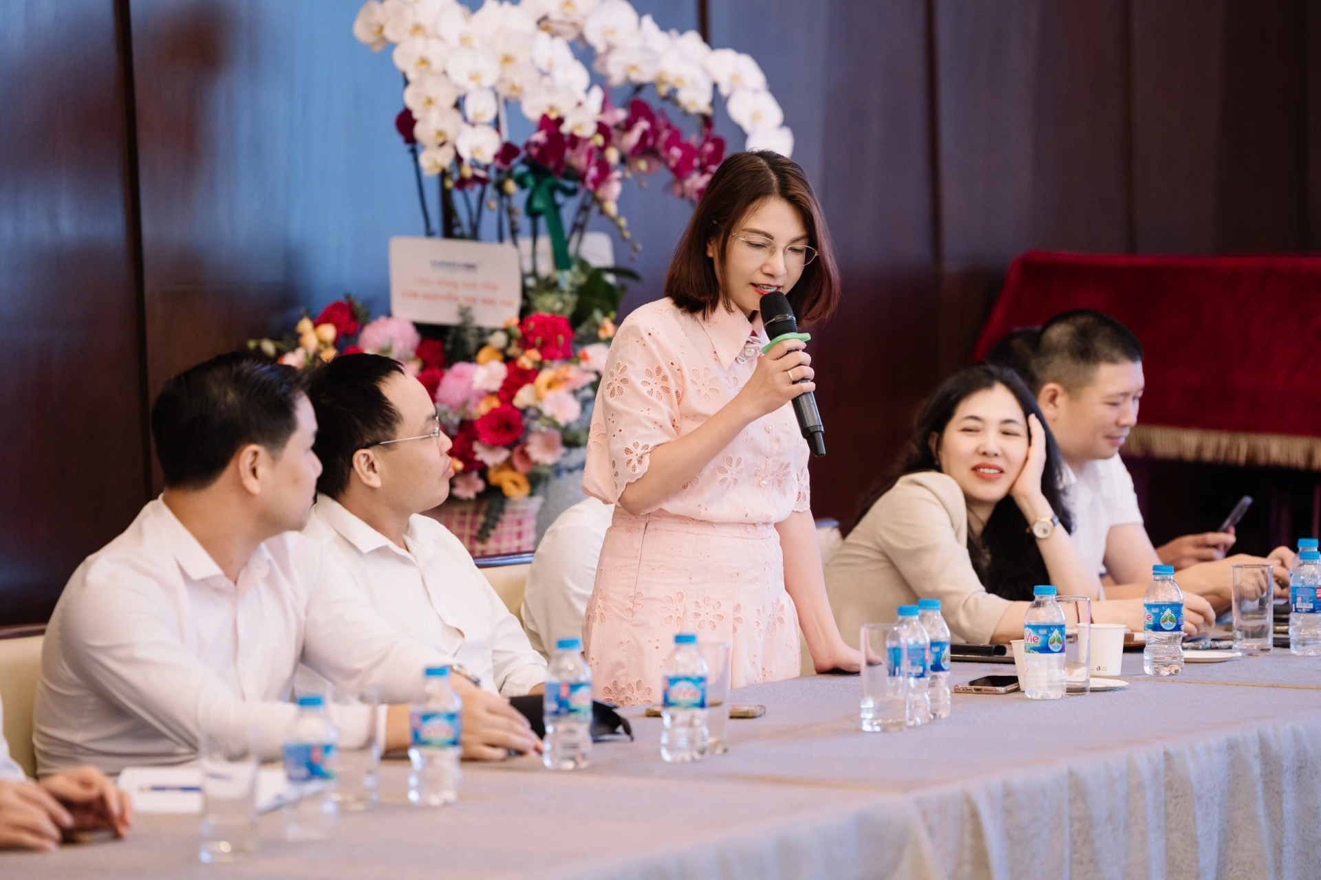 HỘI DOANH NGHIỆP TRẺ HÀ NỘI TỔ CHỨC THÀNH CÔNG HỘI NGHỊ BAN CHẤP HÀNH MỞ RỘNG LẦN THỨ XVI, KHOÁ VIII
