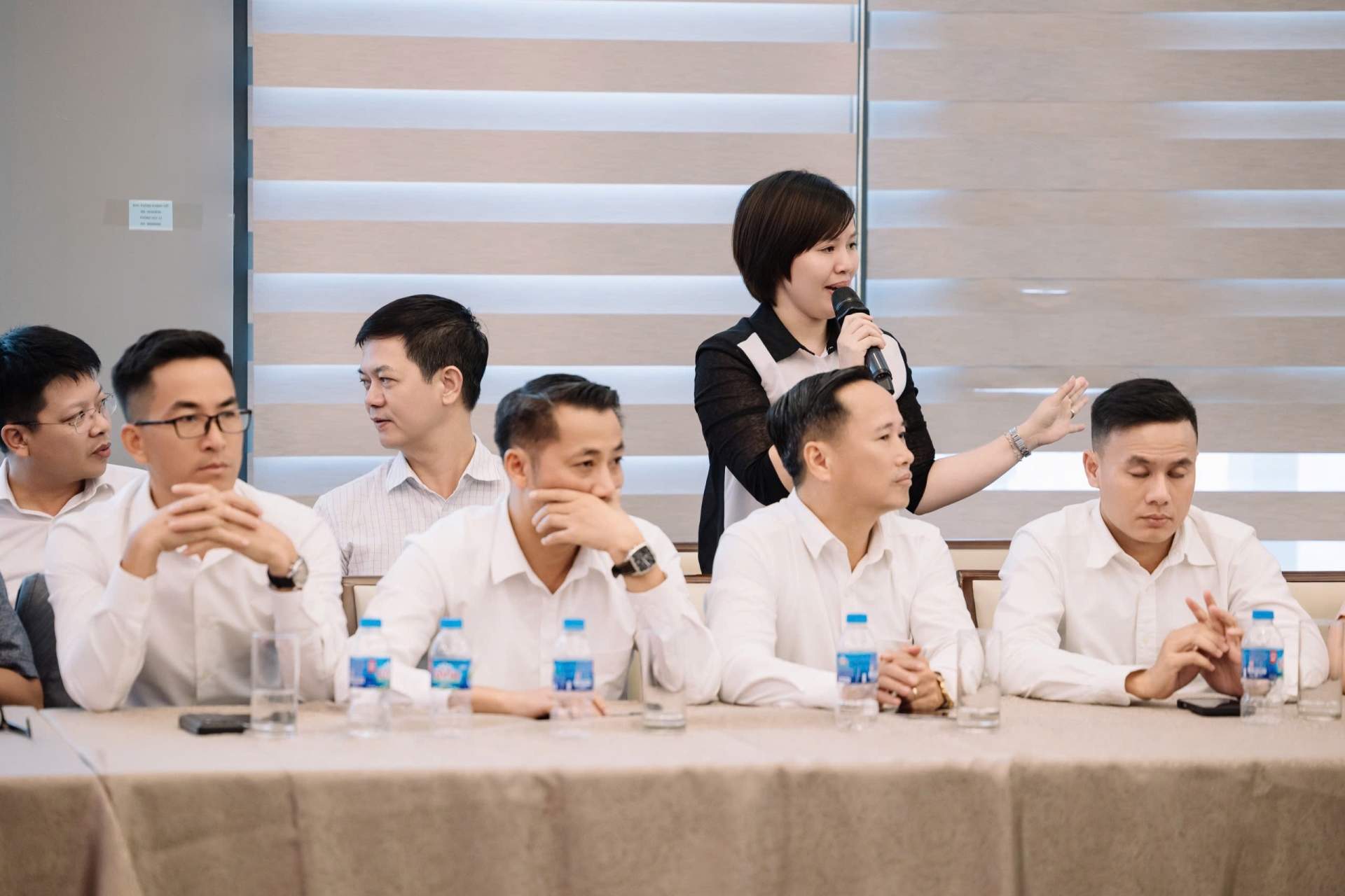 HỘI DOANH NGHIỆP TRẺ HÀ NỘI TỔ CHỨC THÀNH CÔNG HỘI NGHỊ BAN CHẤP HÀNH MỞ RỘNG LẦN THỨ XVI, KHOÁ VIII