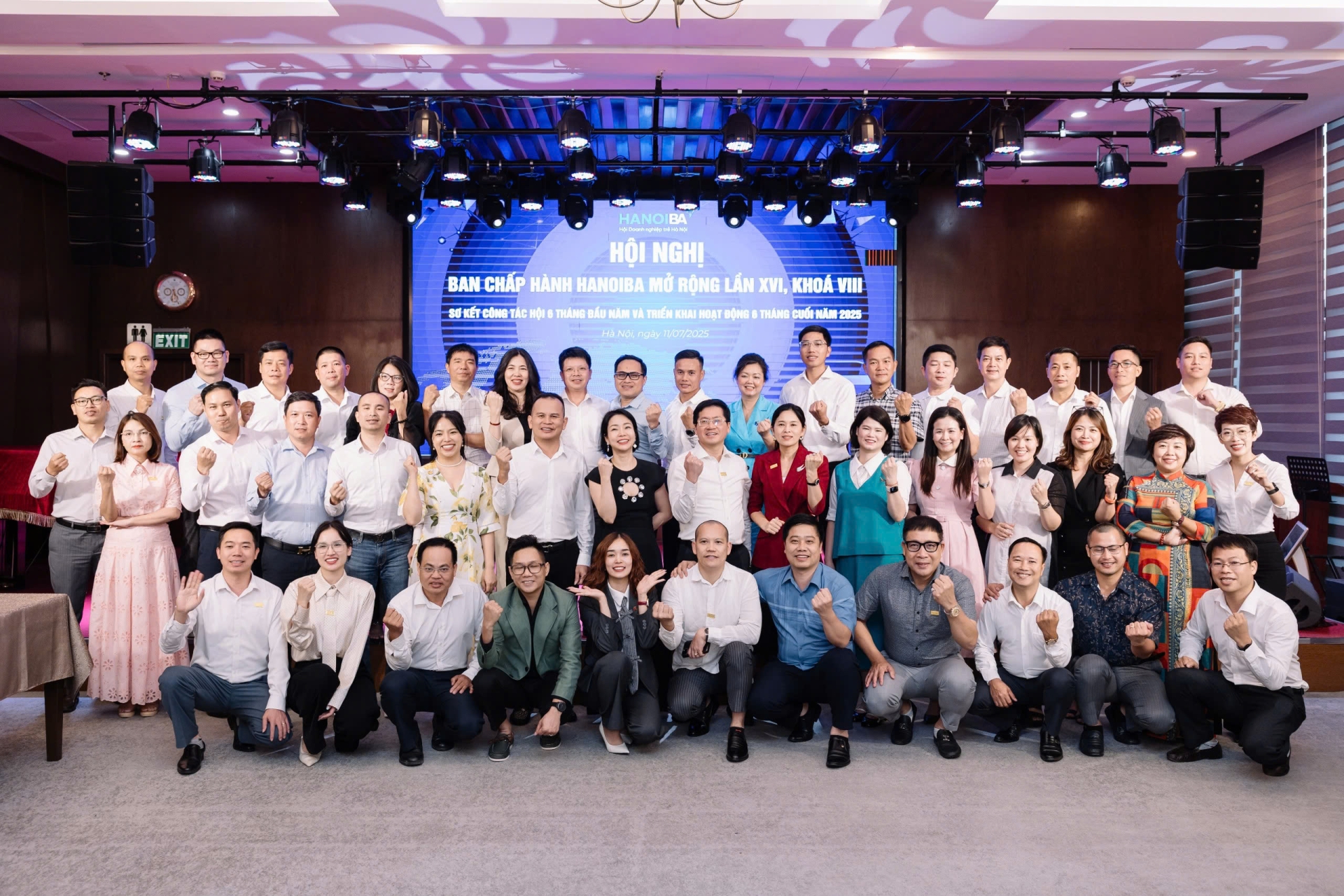 HỘI DOANH NGHIỆP TRẺ HÀ NỘI TỔ CHỨC THÀNH CÔNG HỘI NGHỊ BAN CHẤP HÀNH MỞ RỘNG LẦN THỨ XVI, KHOÁ VIII