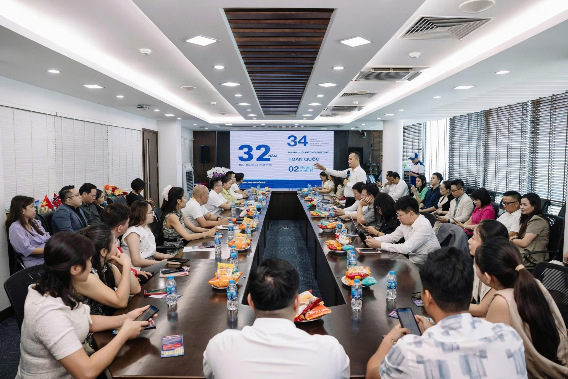 Giao lưu - Xúc tiến Thương mại Hội Doanh nghiệp trẻ Hà Nội & Hội Doanh nhân trẻ Tỉnh Quảng Ninh