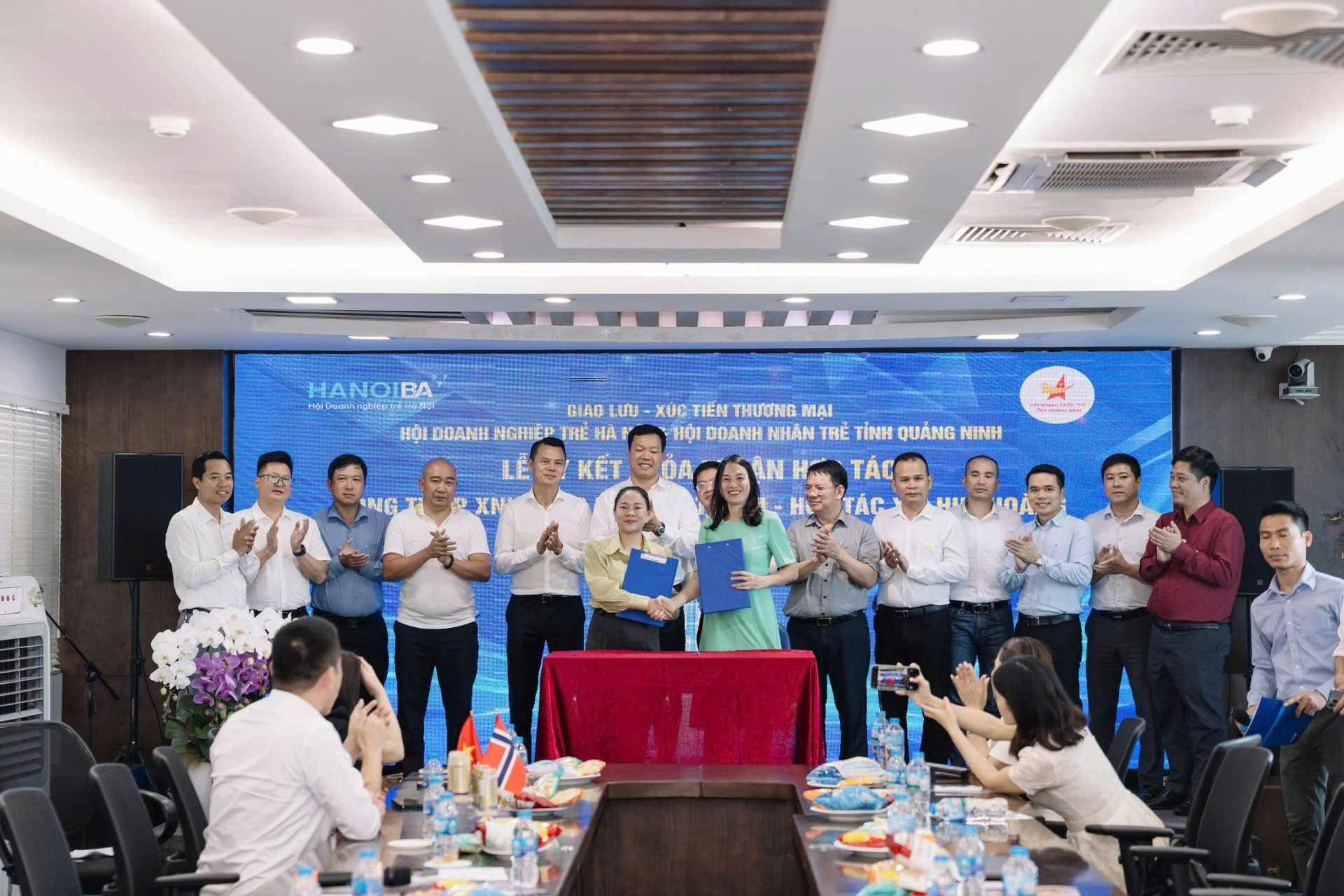 Giao lưu - Xúc tiến Thương mại Hội Doanh nghiệp trẻ Hà Nội & Hội Doanh nhân trẻ Tỉnh Quảng Ninh
