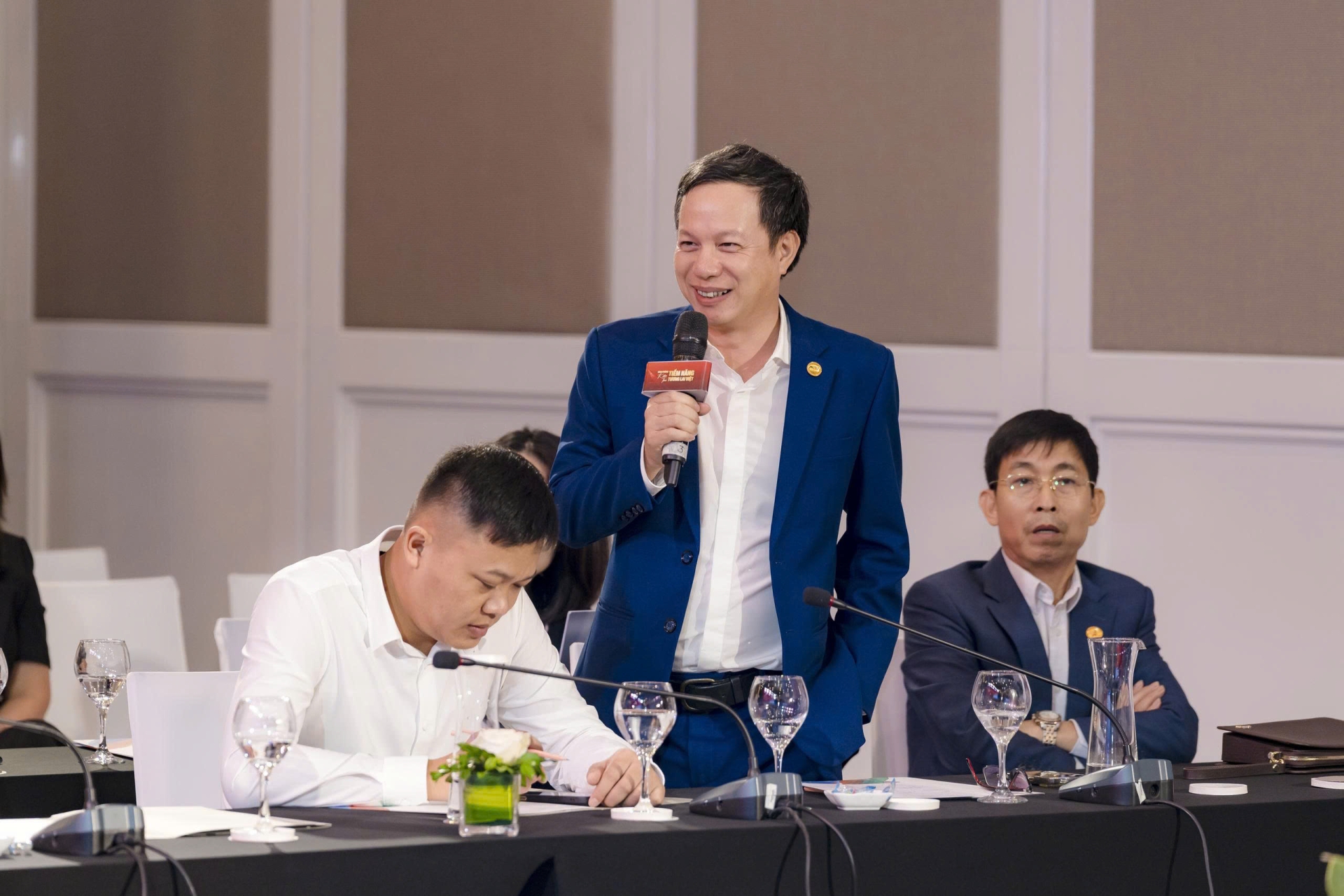 HỘI DOANH NGHIỆP TRẺ HÀ NỘI THAM DỰ DIỄN ĐÀN KINH TẾ TƯ NHÂN 2025
