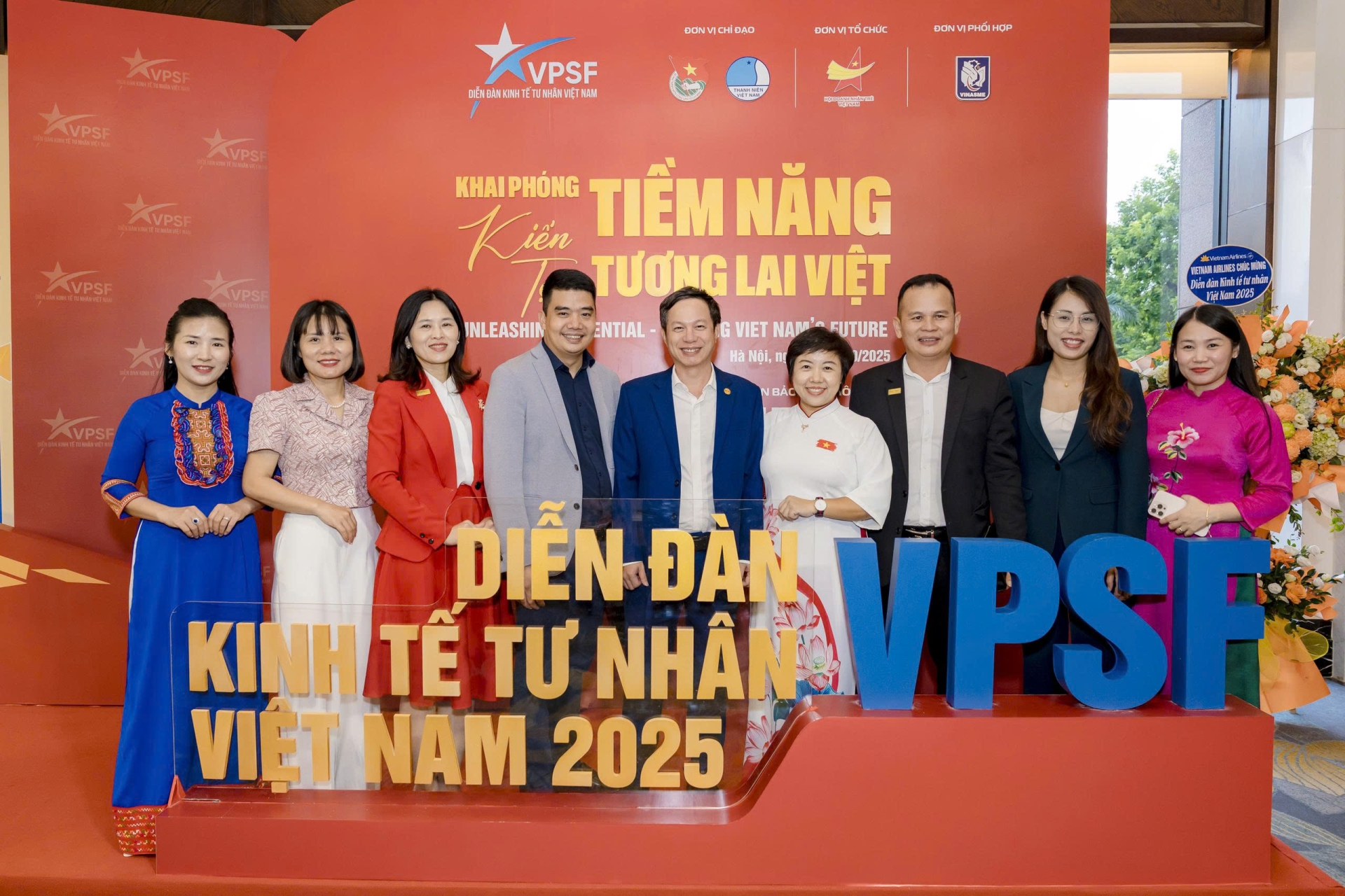 HỘI DOANH NGHIỆP TRẺ HÀ NỘI THAM DỰ DIỄN ĐÀN KINH TẾ TƯ NHÂN 2025