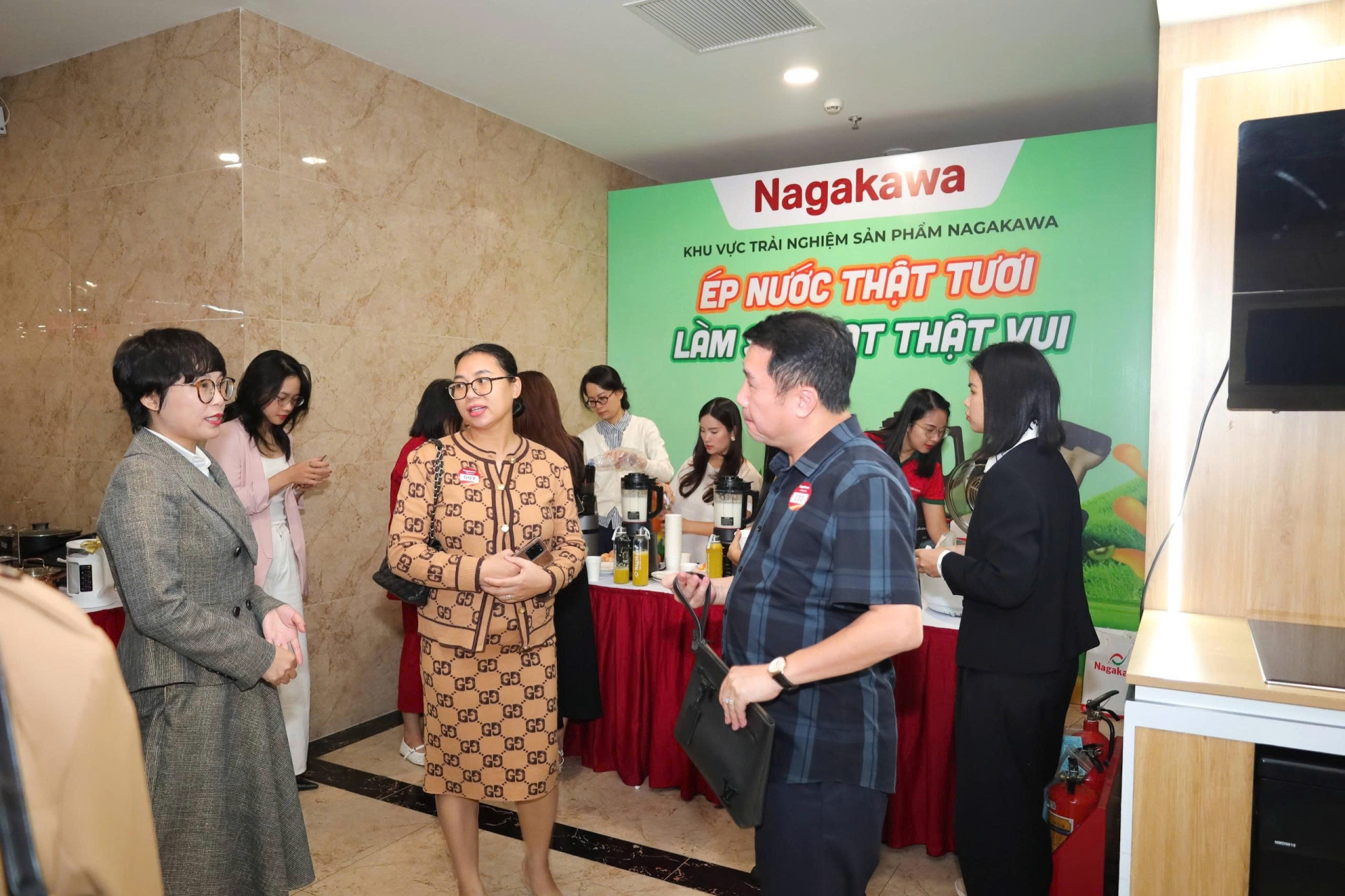 TIN XÚC TIẾN THƯƠNG MẠI: SITE VISIT - THĂM VÀ GIAO THƯƠNG CÙNG TẬP ĐOÀN NAGAKAWA