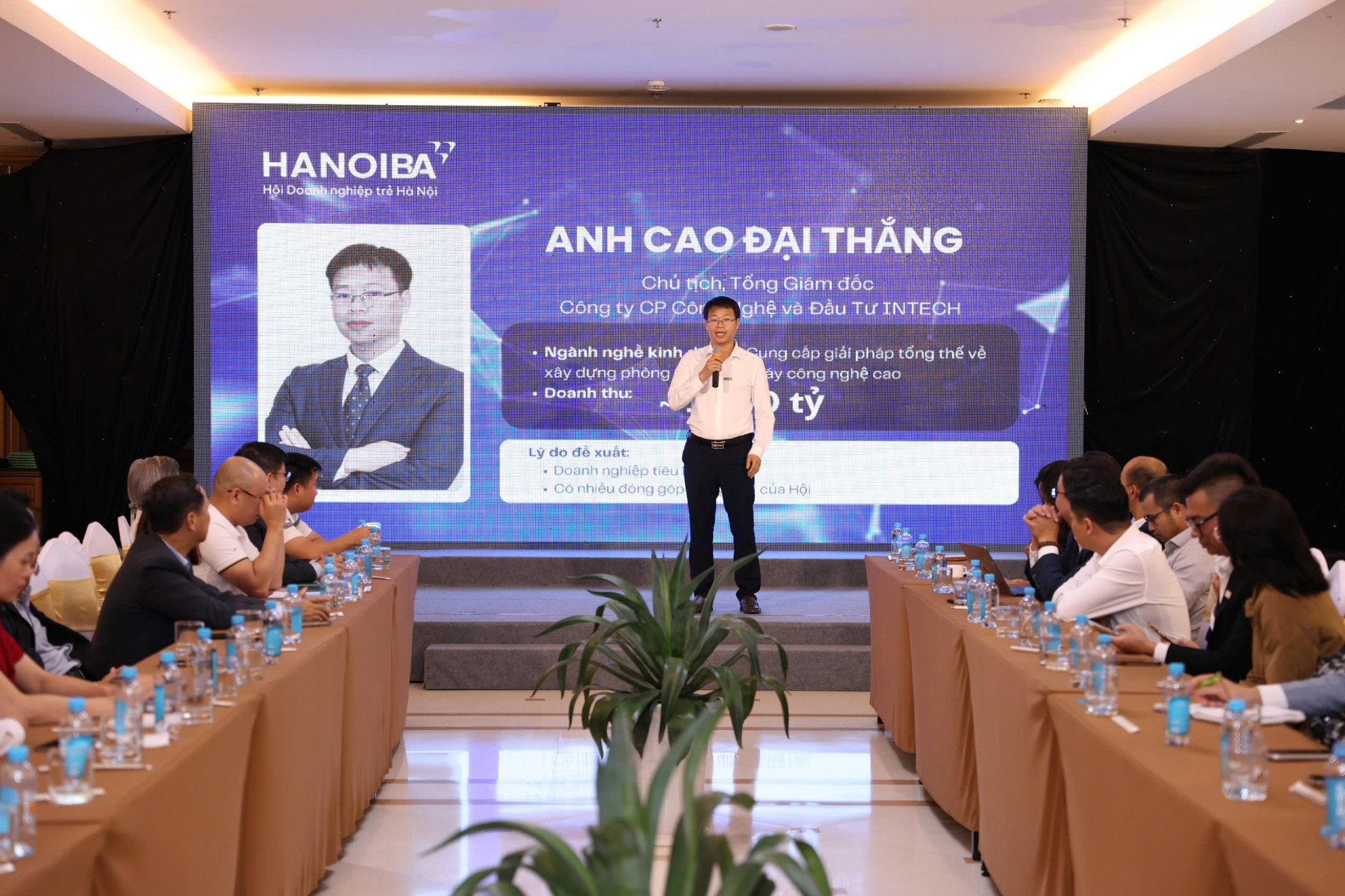 HANOIBA CHÀO ĐÓN 7 THÀNH VIÊN MỚI GIA NHẬP BAN CHẤP HÀNH KHÓA VIII