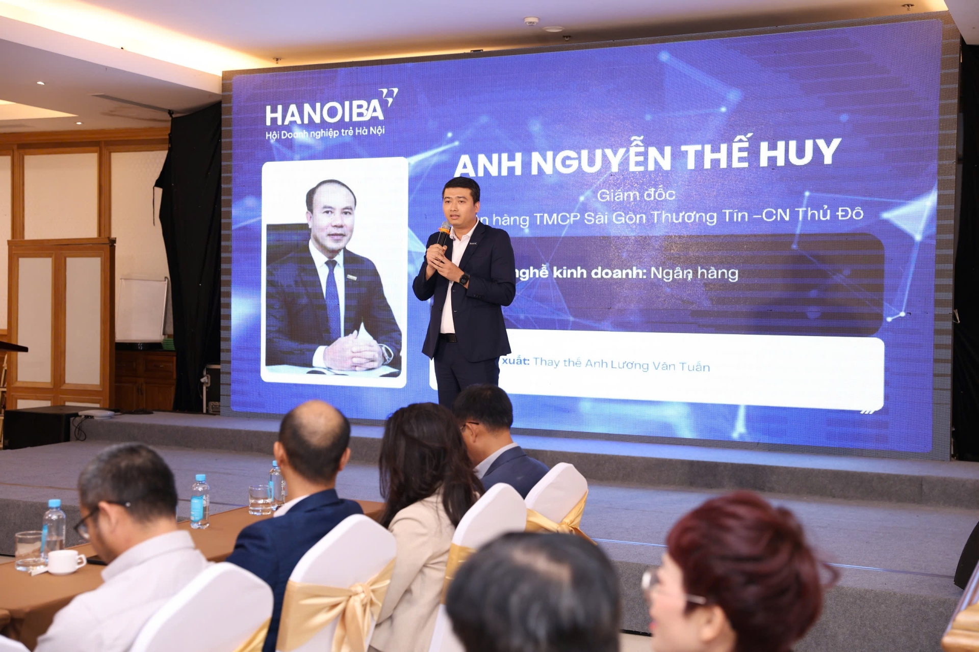 HANOIBA CHÀO ĐÓN 7 THÀNH VIÊN MỚI GIA NHẬP BAN CHẤP HÀNH KHÓA VIII