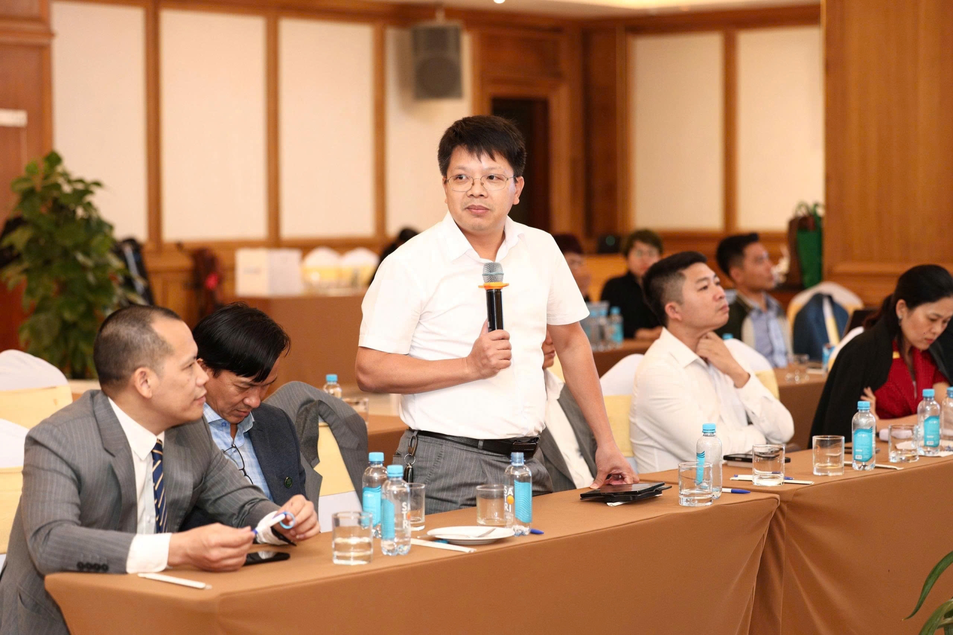 HỘI DOANH NGHIỆP TRẺ HÀ NỘI TỔ CHỨC THÀNH CÔNG HỘI NGHỊ BAN CHẤP HÀNH MỞ RỘNG LẦN THỨ XVII, KHOÁ VIII