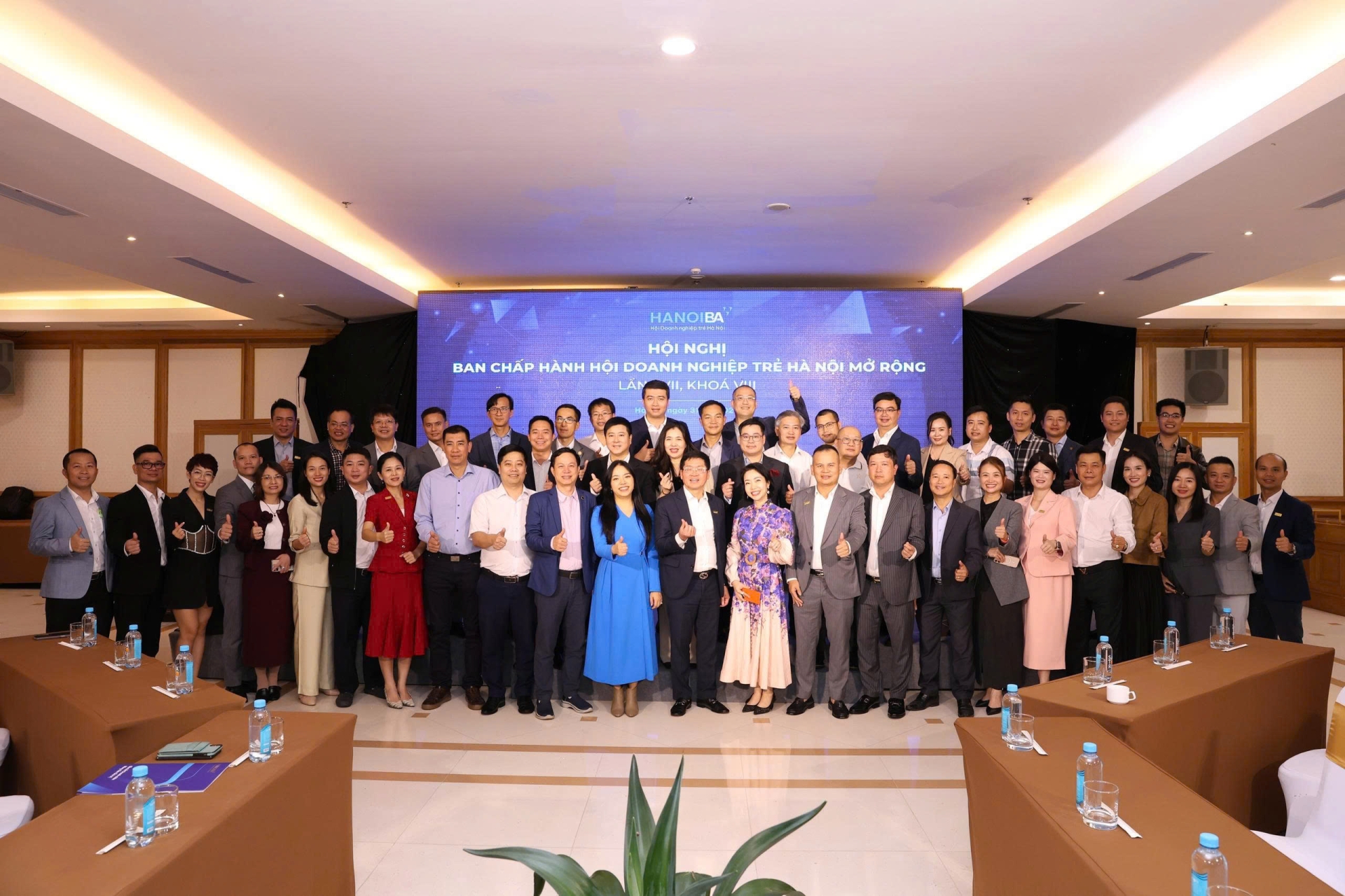 HỘI DOANH NGHIỆP TRẺ HÀ NỘI TỔ CHỨC THÀNH CÔNG HỘI NGHỊ BAN CHẤP HÀNH MỞ RỘNG LẦN THỨ XVII, KHOÁ VIII