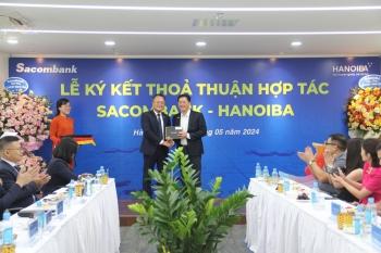 LỄ KÝ KẾT THOẢ THUẬN HỢP TÁC GIỮA HANOIBA - SACOMBANK