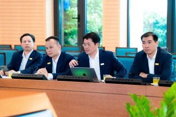 DOANH NGHIỆP TRẺ HÀ NỘI HIẾN KẾ PHÁT TRIỂN THỦ ĐÔ TẠI BUỔI LÀM VIỆC CÙNG LÃNH ĐẠO UBND THÀNH PHỐ HÀ NỘI