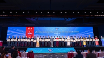 CHÚC MỪNG ĐẠI HỘI ĐẠI BIỂU TOÀN QUỐC HỘI DOANH NHÂN TRẺ VIỆT NAM, LẦN VIII, NHIỆM KỲ 2025 - 2030