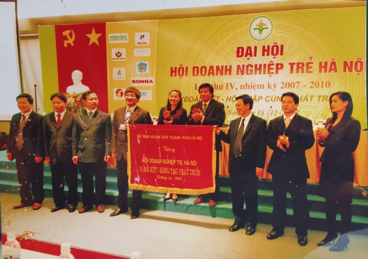 NGƯỢC DÒNG LỊCH SỬ - HANOIBA GIAI ĐOẠN 2003 – 2013