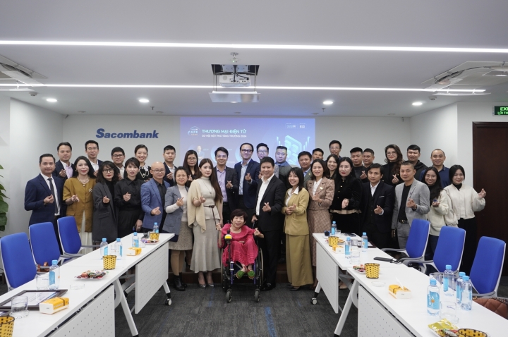 08/12 CAFE SÁNG CÙNG HANOIBA: THƯƠNG MẠI ĐIỆN TỬ - CƠ HỘI ĐỘT PHÁ TĂNG TRƯỞNG 2024