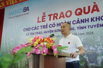 HANOIBA CARAVAN 2024 - MỘT HÀNH TRÌNH VẠN TRÁI TIM:  TRAO QUÀ CHO CÁC HỌC SINH CÓ HOÀN CẢNH KHÓ KHĂN TẠI TÂN TRÀO - TUYÊN QUANG