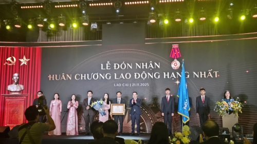 TẬP ĐOÀN HÒA BÌNH MINH TỰ HÀO ĐÓN NHẬN HUÂN CHƯƠNG LAO ĐỘNG HẠNG NHẤT VÀ RA MẮT KHÁCH SẠN LE BLANC HERITAGE