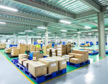 CÔNG TY CỔ PHẦN TẬP ĐOÀN NHỰA BÌNH THUẬN - NHÀ TÀI TRỢ HẠNG BẠC CHƯƠNG TRÌNH TẾT DOANH NHÂN TRẺ 2025: THE CONNECTION - KẾT NỐI
