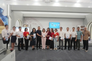 ĐOÀN HANOIBA THAM DỰ TRIỂN LÃM 80 NĂM