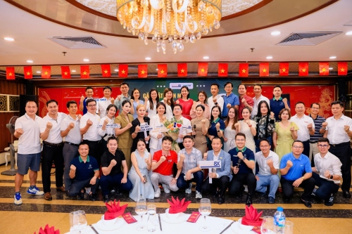 LIÊN MINH DOANH NHÂN 8X GẶP GỠ CHỦ TỊCH HANOIBA: LAN TOẢ BẢN LĨNH LÃNH ĐẠO & TINH THẦN DOANH NHÂN TRẺ