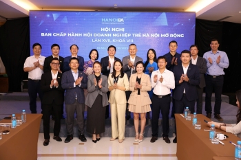 HANOIBA CHÀO ĐÓN 7 THÀNH VIÊN MỚI GIA NHẬP BAN CHẤP HÀNH KHÓA VIII